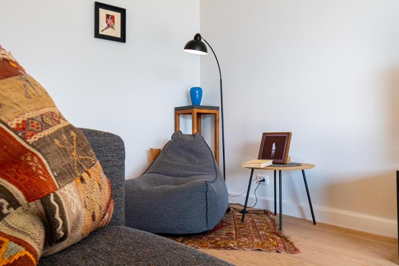 Mirador Bohemian Apt With Views Over Old Town And Tampa Mountain, Near Poiana Брашов Екстериор снимка